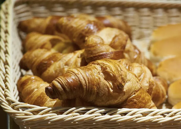 巴斯迪恩海尔伦酒店 3*